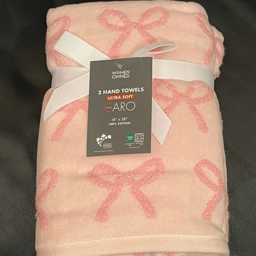 CARO HOME, Yarn Dyed Terry Jacquard Monica Zero Twist Bow Hand Towels, Set of 2